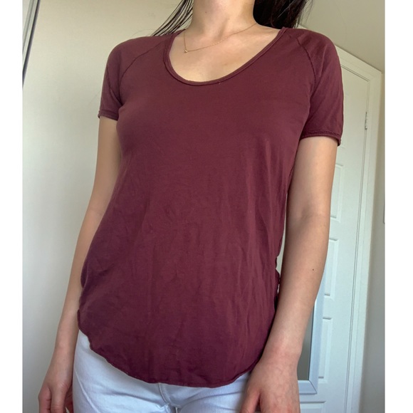 Aritzia Wilfed Valmere Maroon T-Shirt - Picture 3 of 3